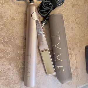 Tyme Hair Iron